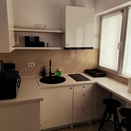 325 Apartment